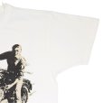 画像4: TOYS MAcCOY トイズマッコイ　TMC2306 S. McQUEEN™ TEE " BARBED-WIRE " 大暴走 マックィーン トライアンフTR6 モノクローム プリント　Tシャツ 半袖Tシャツ