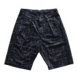 画像2: STUDIO D'ARTISAN ステュディオダルチザン 1900 KYOUTO BLACK DYEING KASURI SHORTS 京黒紋付染 絣 ショート パンツ 「究極の黒」Made in JAPAN (2)