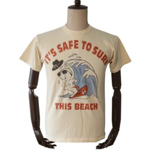 画像2: TOYS McCOY トイズマッコイ TMC2504 CASPER TEE "IT'S SAFE TO SURF" プリントTシャツ キャスパー ビッグウェイブ サーフボード キャバルリーハット 半袖Tシャツ コットン 100% 日本製