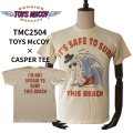 TOYS McCOY トイズマッコイ TMC2504 CASPER TEE "IT'S SAFE TO SURF" プリントTシャツ キャスパー ビッグウェイブ サーフボード キャバルリーハット 半袖Tシャツ コットン 100% 日本製