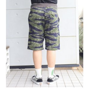 画像3: CUSHMAN クッシュマン 26872 MINI PILE SWEAT SHORTS  ミニパイル スウェットショーツ TIGER STRIPE タイガーストライプ WOOD LAND ウッドランド パイル カモ柄 迷彩柄 ミリタリー  コットン100％ 日本製 madeinjapan