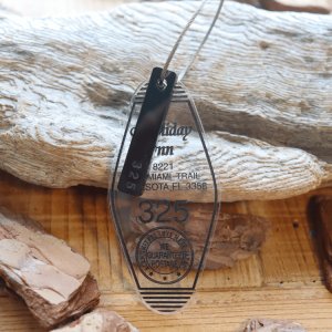 画像6: BUTLER VERNER SAILS バトラーバーナーセイルズ AW-1298-2 ACRYLIC HOTEL KEY HOLDER アクリル ホテル キーホルダー キャストアクリル板 アメリカ モーテルキー オリジナルフォント 日本製 Made in JAPAN