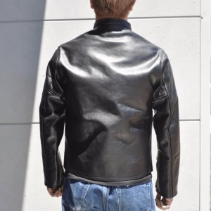 画像3: Bilt Buck by ATTRACTIONS ビルトバック バイ アトラクションズ Lot. 575 Horsehide TT Riders Jacket 黒にこだわった 馬革 シングルライダース カゼインフィニッシュ フルベジタブルタンニング ホースハイド レザージャケット シングルブレスト モーターサイクルジャケット