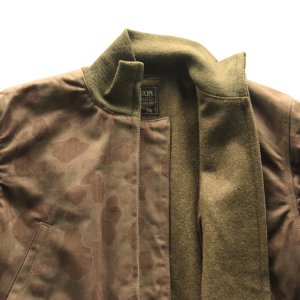 画像9: BUZZ RICKSON'S バズリクソンズ BR15768 AVIATION ASSOCIATES TANKERS CAMOUFLAGE OVER DYE タンカーズ カモフラージュ ジャケット 航空隊 パイロット カエルの皮膚”（フロッグスキン）野戦服 装備用素材 タンカースジャケット ヘリンボーンツイル