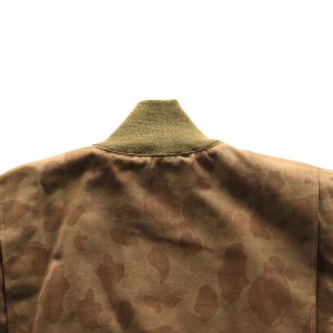 画像13: BUZZ RICKSON'S バズリクソンズ BR15768 AVIATION ASSOCIATES TANKERS CAMOUFLAGE OVER DYE タンカーズ カモフラージュ ジャケット 航空隊 パイロット カエルの皮膚”（フロッグスキン）野戦服 装備用素材 タンカースジャケット ヘリンボーンツイル