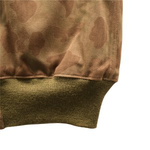 画像7: BUZZ RICKSON'S バズリクソンズ BR15768 AVIATION ASSOCIATES TANKERS CAMOUFLAGE OVER DYE タンカーズ カモフラージュ ジャケット 航空隊 パイロット カエルの皮膚”（フロッグスキン）野戦服 装備用素材 タンカースジャケット ヘリンボーンツイル