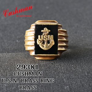 画像1: CUSHMAN クッシュマン 29381 U.S.N. BRASS RING BRASS 米海軍ブラスリング ブラス 1940年代 U.S.NAVY ネイビー オニキス シンプルデザイン アールデコ調のフィン ゴツい雰囲気 指輪 リング