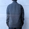 画像3: SUGAR CANE シュガーケーン SC29585 FICTION ROMANCE 8.5oz. BLACK WABASH STRIPE WORK SHIRT ブラックウォバッシュ ストライプワークシャツ ブラックの硫化染料でベース ドットストライプ ヴィンテージウェア