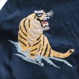画像17: TAILOR TOYO テーラー東洋 TT15795 Mid 1950s Style Velveteen (Two-tone) × Acetate Souvenir Jacket “WHITE DRAGON” × “EAGLE” 別珍スカジャン  白龍 リバーシブル 鷲 2色の別珍生地 2トーン サテン生地 スーベニアジャケット