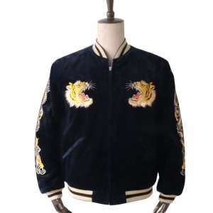 画像2: TAILOR TOYO テーラー東洋 TT15792-128 Mid 1950s Style Velveteen Souvenir Jacket “ROARING TIGER” × “JAPAN MAP” 別珍スーベニアジャケット 別珍 スカジャン 虎 日本地図リバーシブル 2トーン サテン生地 スーベニアジャケット 刺繍