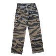画像9: BUZZ RICKSON'S バズリクソンズ BR42594 WILLIAM GIBSON COLLECTION BLACK TIGER PATTERN TROUSERS OVER DYE ウィリアムギブソンコレクション ブラックタイガーパターン トラウザーズ  オーバーダイ アーミーパンツ アーミートラウザーズ  ARMY タイガーカモフラージュ ウィリアムギブソン ブラックシリーズ (9)