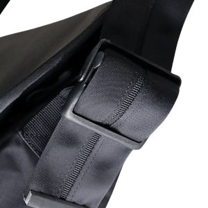 画像5: ATTRACTIONS アトラクションズ x SPEAKEASY スピークイージー Black Messenger ブラックメッセンジャー ショルダーバッグ 斜めがけバッグ メンズ 大容量 コラボレーション