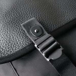 画像4: ATTRACTIONS アトラクションズ x SPEAKEASY スピークイージー Black Messenger ブラックメッセンジャー ショルダーバッグ 斜めがけバッグ メンズ 大容量 コラボレーション