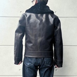 画像3: BUZZ RICKSON'S バズリクソンズ BR80664 WILLIAM GIBSON COLLECTION BLACK B-2 ウィリアムギブソンコレクション ブラックB-2 レザージャケット 革ジャン フライトジャケット B-2 小説家 ウィリアムギブソン ブラックシリーズ ムートン襟