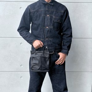 画像4: BUTLER VERNER SAILS バトラーバーナーセイルズ  Horse Leather Mini Helmet bag  JA-2928  ホースレザーミニヘルメットバッグ ショルダーバッグ 馬革 素上げ 革引手 栃木レザー 日本製 madeinjapan