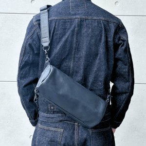 画像2: BUTLER VERNER SAILS バトラーバーナーセイルズ  Horse Roll Shoulder JA-1059-33  馬革ロールショルダーバッグ 馬革 素上げ ホースレザー ワンショルダー ボディバッグ 日本製 madeinjapan