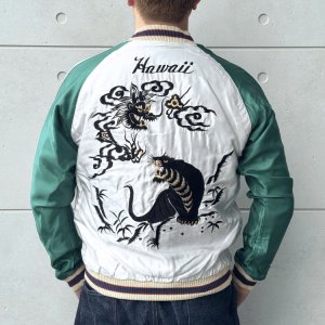 画像5: TAILOR TOYO テーラー東洋 TT15877-128 Late 1950s Style Acetate Souvenir Jacket “HAWAII MAP” × “DRAGON & TIGER” アセテートスーベニアジャケット スカジャン ハワイMAP 龍虎 ハワイ柄 リバーシブル 2トーン 両面アセテート生地 スーベニアジャケット 刺繍