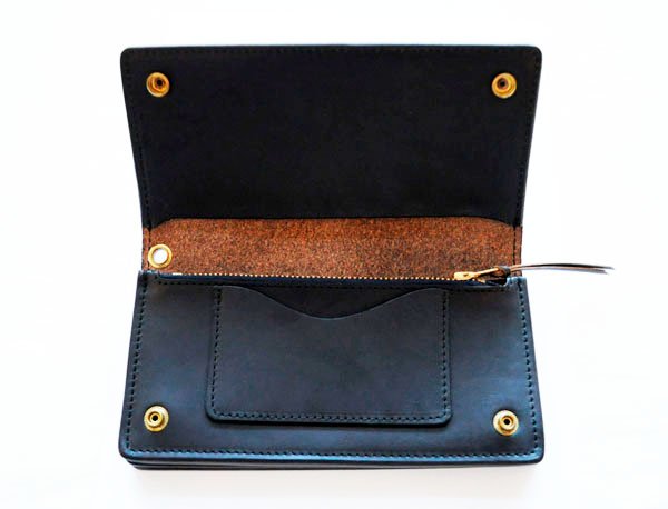 画像6: ART BAROWNアートブラウン VGW00105AB　クロムエクセル トラッカーズウォレットM　ホーウィン社　オイルドレザー　本革　ヌメ　ブラック　グッズ　ウォレット　長財布 (6)