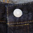 画像8: MOMOTARO JEANS 桃太郎ジーンズ 0106SPZ 世界最特濃デニム！ narrow tapered 15.7oz 特濃インディゴ出陣ナローテーパード ジッパーフライ 定番 人気アイテム スニーカー との相性抜群の 細めのストレート 国産ジーンズmade in japan 5pocket denimpants 5ポケット ジーンズ ジーパン デニムパンツ  (8)