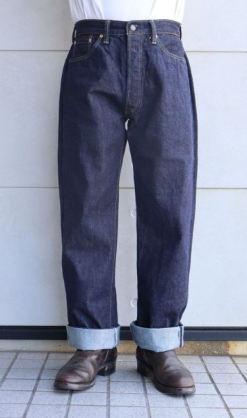 画像2: SUGAR CANE シュガーケーン SC40065  14.25oz. DENIM UNION STAR JEANS スタージーンズ 1960年代 ユニオンスター 星型ステッチ レギュラー ストレートシルエット ジーンズ ジーパン 東洋エンタープライズ 国産ジーンズ made in japan 5pocket denimpants 5ポケット ジーンズ ジーパン デニムパンツ (2)