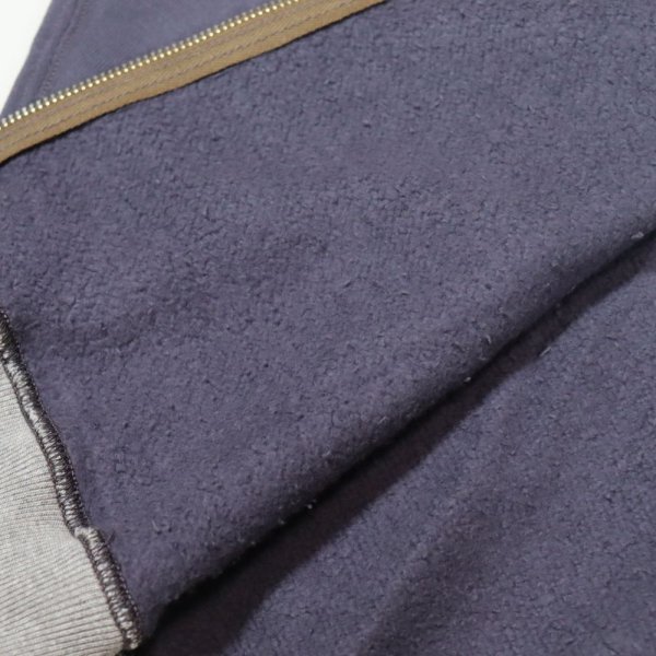 画像11: TOYS McCOY トイズマッコイ TMC2365 C-2 SWEAT 8TH AF " FLIGHT "A" NCO ACADEMY " ミリタリースウェット 空軍 士官学校 アカデミー C-2セーター プリント フルジップ 裏起毛 スウェット トレーナー (11)