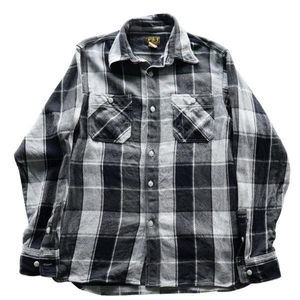画像14: CUSHMAN クッシュマン VINTAGE CHECK WORK SHIRTS ヴィンテージ チェック ワーク シャツ 25593 アメカジ 長袖 long sleeves ダブルチェーンステッチ仕様 １９５０年代 カジュアル LOWテンション 顔料染め 猫目の尿素ボタン コットン100％ (14)