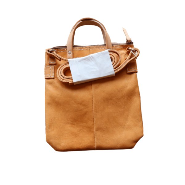 画像4: BUTLER VERNER SAILS バトラーバーナーセイルズ  Horse Leather Mini Helmet bag  JA-2928  ホースレザーミニヘルメットバッグ ショルダーバッグ 馬革 素上げ 革引手 栃木レザー 日本製 madeinjapan (4)