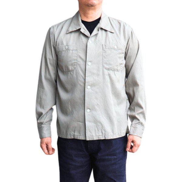 画像2: CUSHMAN クッシュマン 25490 R/C HAND STICH OPEN COLLAR SHIRTS レーヨンコットンハンドステッチ オープンカラーシャツ 長袖 long sleeve アメカジ カジュアル 1950年代 ループタイプ ボックス型 乳白色 猫目ボタン (2)