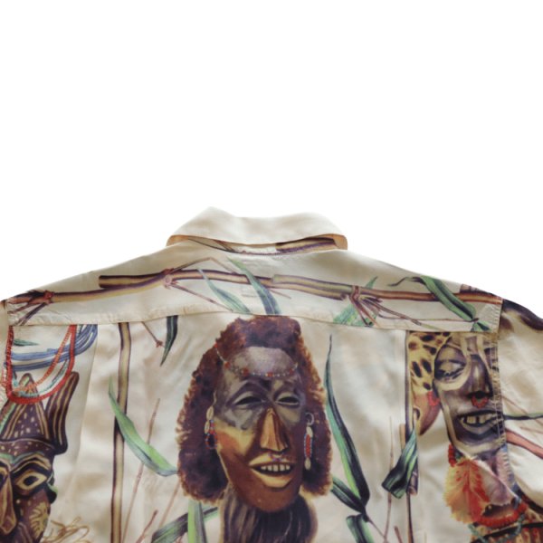 画像12: SUN SURF サンサーフ SS39481 SUN SURF SPECIAL EDITION “BATTLE MASK” ハワイアンシャツ アロハシャツ バトルマスク 半袖 日本製 made in japan (12)