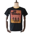 画像2: TOYS McCOY トイズマッコイ TMC2510 ON ANY SUNDAY TEE " ON ANY SUNDAY 71 "スティーブ・マックイーン ハーヴィー・マッシュマン ダートレース 半袖Tシャツ コットン 100% 日本製 (2)