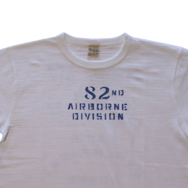 画像5: BUZZ RICKSON'S バズリクソンズ BR79564 SLUB YARN T-SHIRT "82nd AIRBORNE DIV."スラブヤーン Tシャツ 丸胴ボディ 天竺ニット プリントTシャツ ステンシル仕上げ ミリタリー コットン100% 日本製 (5)