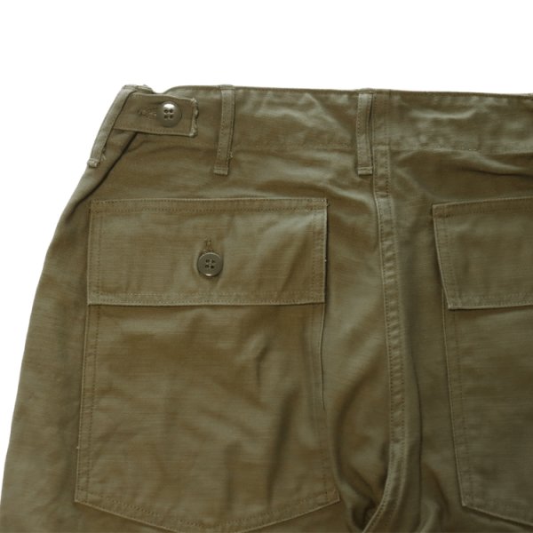 画像14: BUZZ RICKSON'S バズリクソンズ BR51735 TROUSERS, MEN'S, COTTON SATEEN OLIVE GREEN QM SHADE 107, TYPE I, CLASS SHORTS ミリタリーパンツ ショーツ 短パン アメリカ軍ミリタリー 東洋エンタープライズ 日本製 (14)