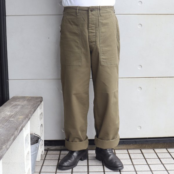 画像2: JELADO ジェラード CT03347 CM47 HBT Baker Pants 1947年 ヘリンボーンツイル ベイカーパンツ パン職人 ファティーグパンツ M-47パンツ 米軍 尿素ボタン しっかりとした肉感 ミリタリーパンツ (2)