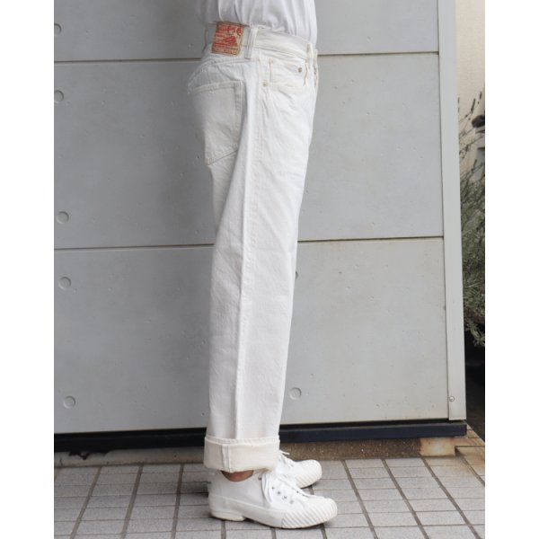 画像3: SUGAR CANE シュガーケーン SC42560 13oz. WHITE DENIM “1947 MODEL” (REGULAR STRAIGHT) 1940年代後半 1947モデル ホワイトデニム 経糸7番×緯糸7番 13オンスセルビッジデニム (3)