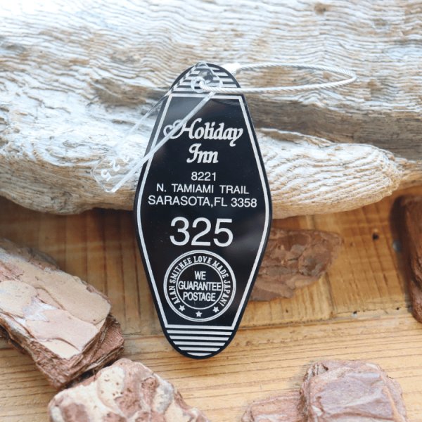 画像4: BUTLER VERNER SAILS バトラーバーナーセイルズ AW-1298-2 ACRYLIC HOTEL KEY HOLDER アクリル ホテル キーホルダー キャストアクリル板 アメリカ モーテルキー オリジナルフォント 日本製 Made in JAPAN (4)