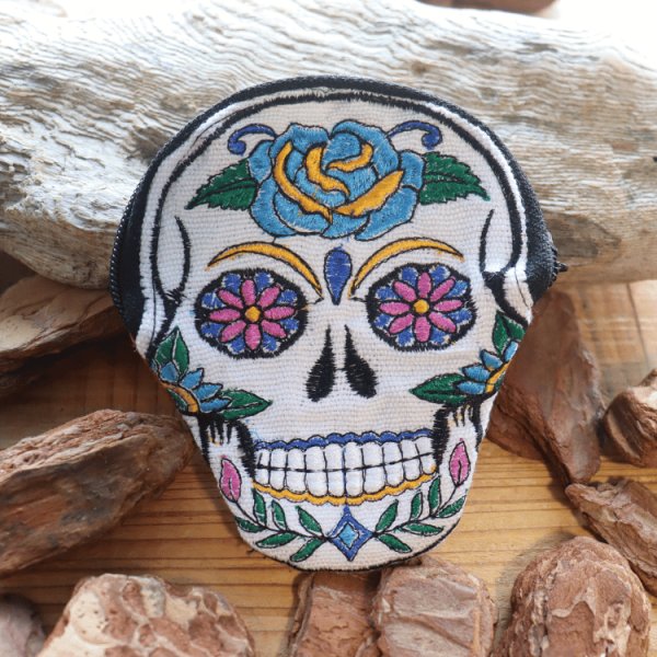 画像2: KC's ケイシイズ SKL001 MEXICAN SKULL POUCH メキシカンスカルポーチ オリジナル シュガースカル 骸骨 Day of the Dead 死者の日 ネイティブアメリカン 伝統文化 メキシコ雑貨 小物入れ 刺繍 小銭入れ (2)