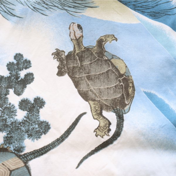 画像13: SUN SURF サンサーフ SS39461 SUN SURF × 葛飾北斎 SPECIAL EDITION “亀” 3 匹の亀 蓑亀 子孫繁栄 日本の意匠 葛飾北斎コラボレーション スペシャルエディション ハワイアンシャツ アロハシャツ 半袖 日本製 made in japan (13)