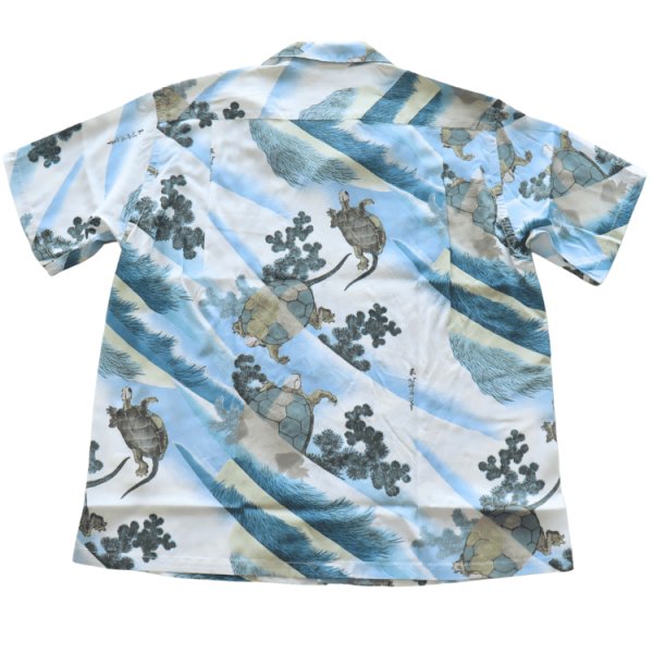 画像11: SUN SURF サンサーフ SS39461 SUN SURF × 葛飾北斎 SPECIAL EDITION “亀” 3 匹の亀 蓑亀 子孫繁栄 日本の意匠 葛飾北斎コラボレーション スペシャルエディション ハワイアンシャツ アロハシャツ 半袖 日本製 made in japan (11)