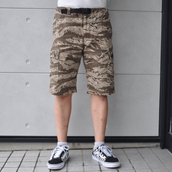 画像2: CUSHMAN クッシュマン x MATTSONS マットソンズ 62461 CARGO SHORT PANTS EASY WAIST カーゴショートパンツ イージーウエスト タイガーカモ レオパード アメカジ コットン100％ 日本製 (2)