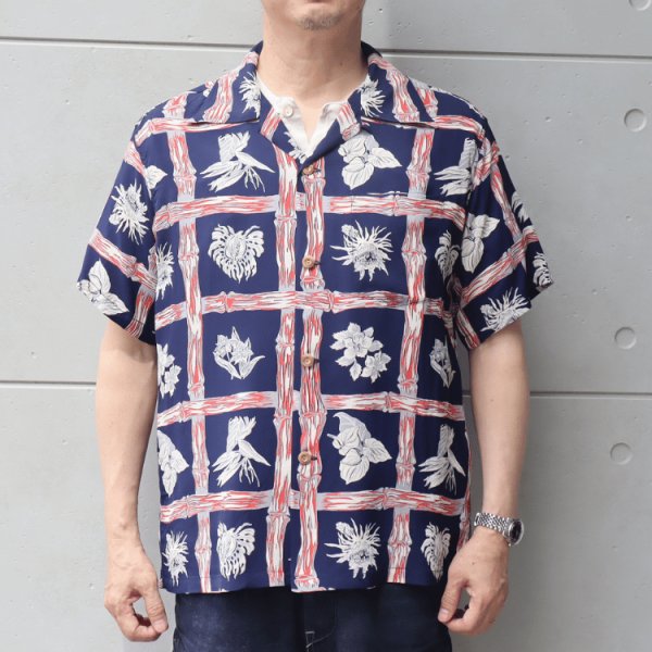 画像2: SUN SURF サンサーフ SS39419 RAYON HAWAIIAN SHIRT “ISLAND PLANTS” レーヨンハワイアンシャツ  カメハメハ・ガーメント アイランドプランツ 半袖 日本製 made in japan (2)