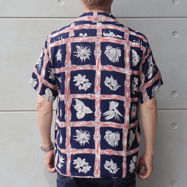 画像3: SUN SURF サンサーフ SS39419 RAYON HAWAIIAN SHIRT “ISLAND PLANTS” レーヨンハワイアンシャツ  カメハメハ・ガーメント アイランドプランツ 半袖 日本製 made in japan (3)