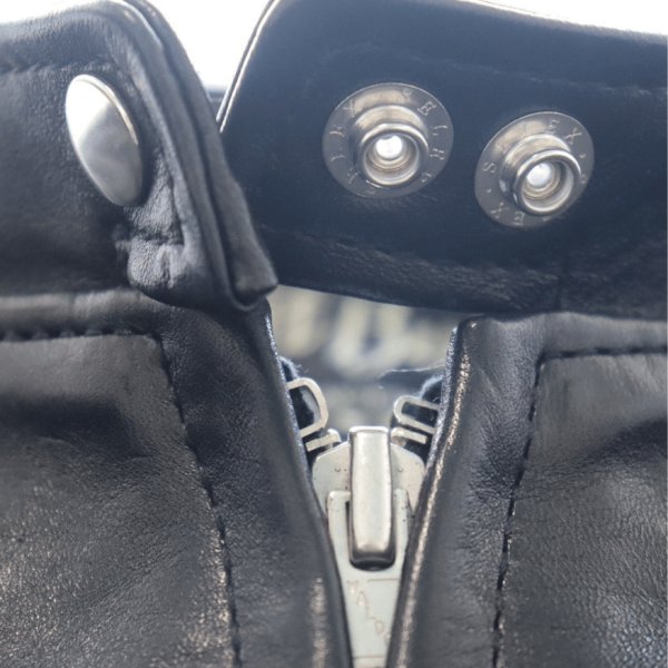 画像12: Bilt Buck by ATTRACTIONS ビルトバック バイ アトラクションズ Lot. 575 Horsehide TT Riders Jacket 黒にこだわった 馬革 シングルライダース カゼインフィニッシュ フルベジタブルタンニング ホースハイド レザージャケット シングルブレスト モーターサイクルジャケット (12)