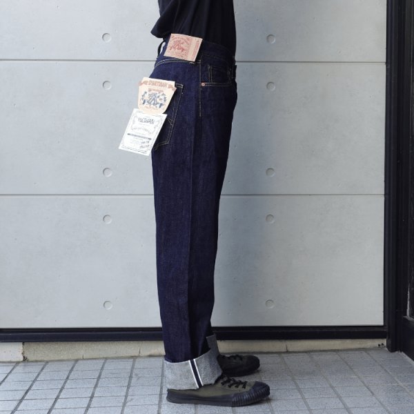 画像3: STUDIO D'ARTISAN ステュディオダルチザン D1909 ベトナム大戦ジーンズ 1960年代 「ベトナム大戦」モデル ペンキ仕様 タイガーストライプ迷彩 月桂樹ボタン ティアオフタグ 14oz レギュラーストレート ワンウォッシュ made in japan 国産ジーンズ (3)