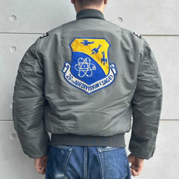 画像3: BUZZ RICKSON'S バズリクソンズ BR15747 Type MA-1 1st MODEL 71st Fighter Interceptor Squadron 第71戦闘迎撃飛行隊プロジェクト・アロー 第26航空師団 ウィリアム・テル1965 スぺシャルオーダー ミリタリー アウター ブルゾン ジャンパー MADE IN JAPAN (3)