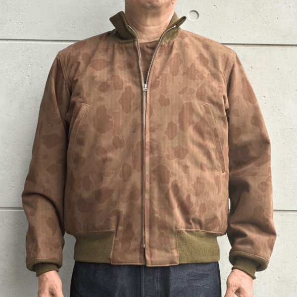 画像2: BUZZ RICKSON'S バズリクソンズ BR15768 AVIATION ASSOCIATES TANKERS CAMOUFLAGE OVER DYE タンカーズ カモフラージュ ジャケット 航空隊 パイロット カエルの皮膚”（フロッグスキン）野戦服 装備用素材 タンカースジャケット ヘリンボーンツイル (2)