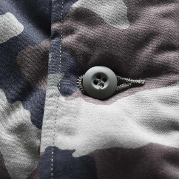 画像8: BUZZ RICKSON'S バズリクソンズ BR15763 Type DECK A-2 “BUZZ RICKSON MFG. CO.” CAMOUFLAGE VERSION カモフラージュバージョン デッキA-2ジャケット 米海軍 甲板作業用ジャケットN-1の後継モデル コットン・ナイロンの混紡生地 ウッドランドのカモフラージュ生地 (8)