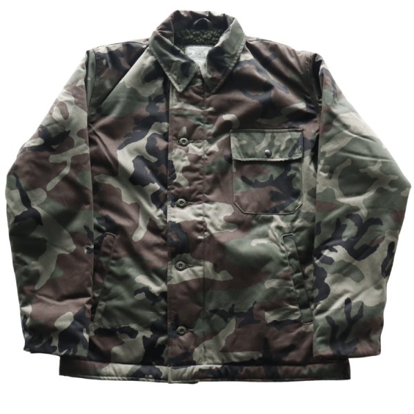 画像4: BUZZ RICKSON'S バズリクソンズ BR15763 Type DECK A-2 “BUZZ RICKSON MFG. CO.” CAMOUFLAGE VERSION カモフラージュバージョン デッキA-2ジャケット 米海軍 甲板作業用ジャケットN-1の後継モデル コットン・ナイロンの混紡生地 ウッドランドのカモフラージュ生地 (4)