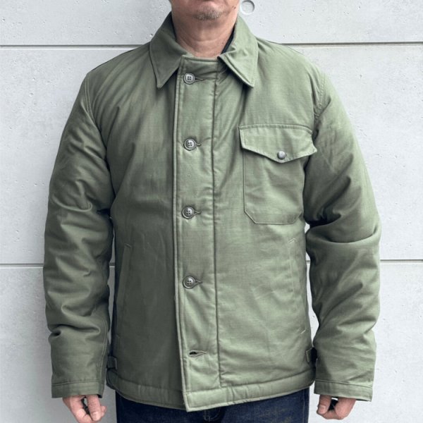 画像2: BUZZ RICKSON'S バズリクソンズ BR14956 Type DECK A-2 “BUZZ RICKSON MFG. CO.”  デッキA-2ジャケット 米海軍 甲板作業用ジャケットN-1の後継モデル バックサテン地 ナイロンボア ユーティリティージャケット U.S.NAVY (2)