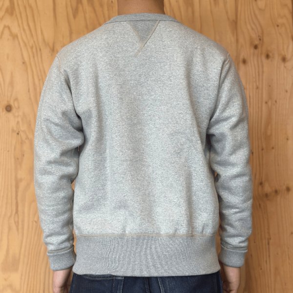 画像3: TOYS McCOY トイズマッコイ TMC2545 HEAVYWEIGHT SWEAT MARILYN MONROE "ANYTHING GOES" ヘヴィウエイトスウェット マリリンモンロー ヴィンテージピース 吊り編み機による丸胴 肉厚な質感と保温性の高い裏起毛 (3)