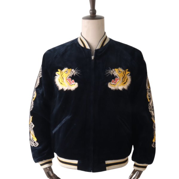 画像2: TAILOR TOYO テーラー東洋 TT15792-128 Mid 1950s Style Velveteen Souvenir Jacket “ROARING TIGER” × “JAPAN MAP” 別珍スーベニアジャケット 別珍 スカジャン 虎 日本地図リバーシブル 2トーン サテン生地 スーベニアジャケット 刺繍 (2)